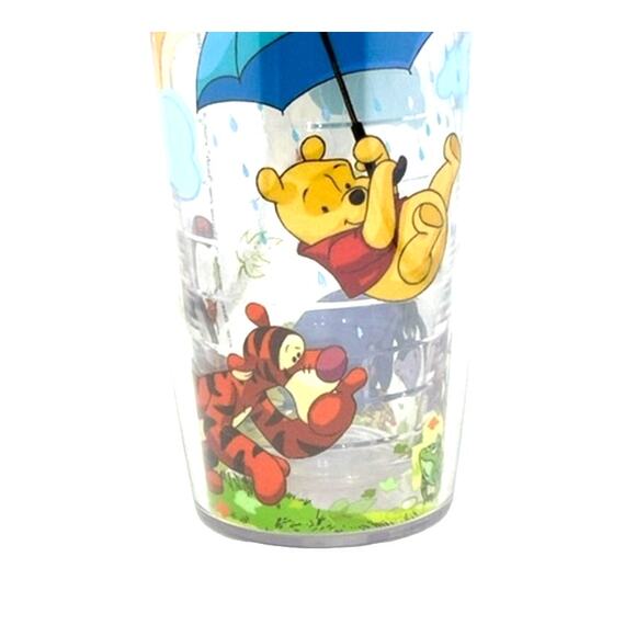 Winnie The Pooh ,Tervis, 16oz, Double walled, Insulated,Yellow Lid - Picture 4 of 7